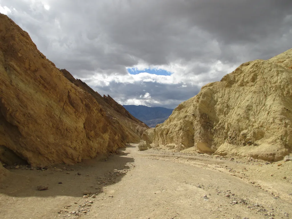 Golden Canyon
