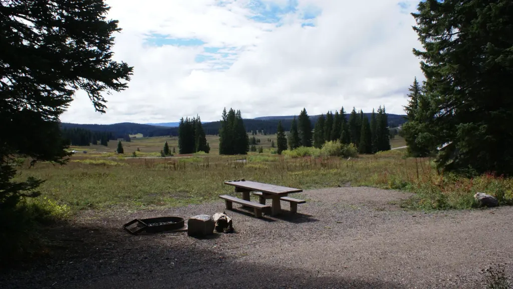 Camping in STEAMBOAT SPRINGS, Colorado