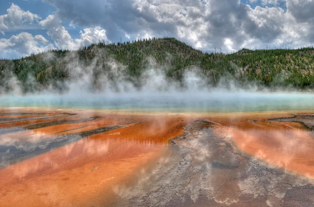 Grand Prismatic Spring